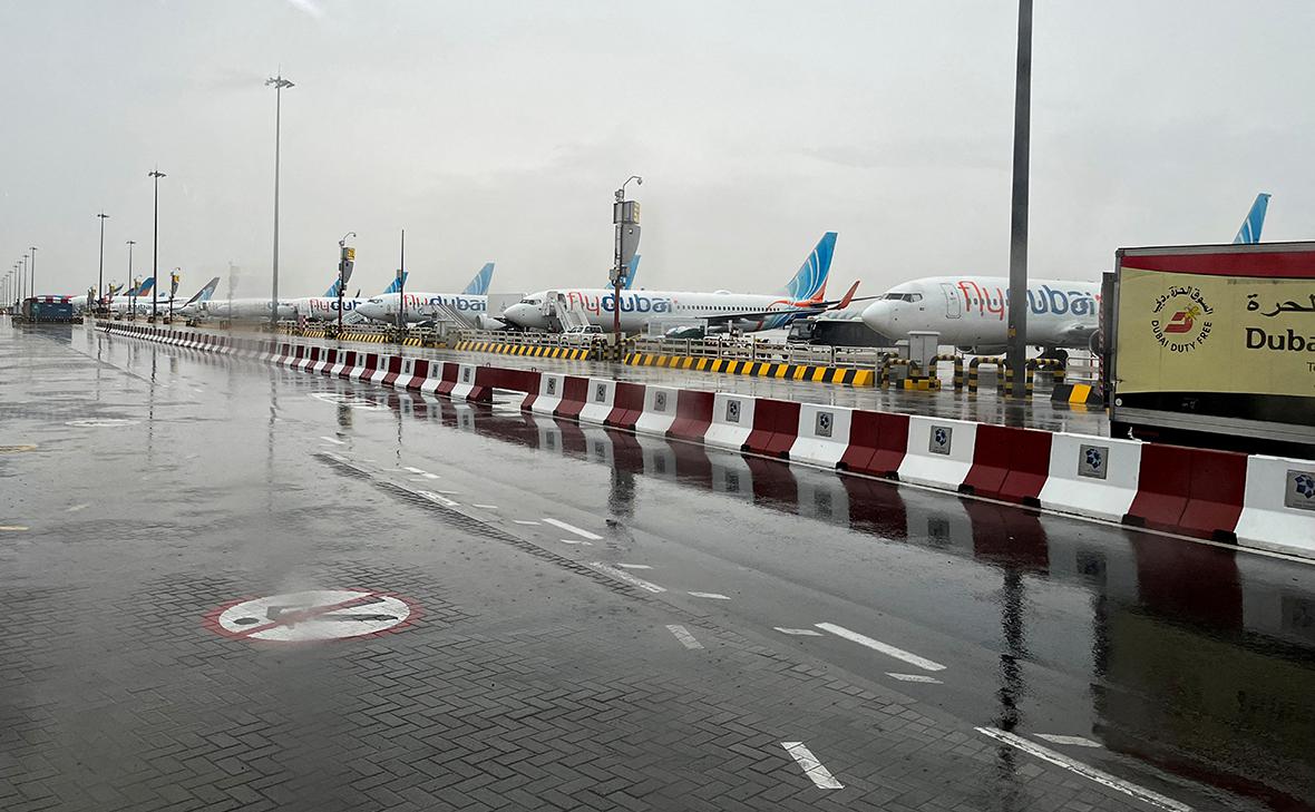 Аэропорт Дубая ограничил число прибывающих рейсов на 48 часов